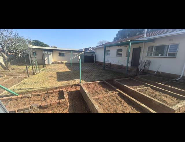 3 BEDROOM HOUSE FOR SALE IN WITPOORTJIE